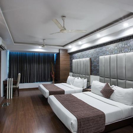 Hotel Narula'S Aurrum Amritszár Szoba fotó